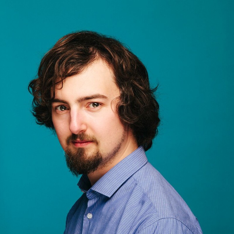 Lewis — Writer & Editor